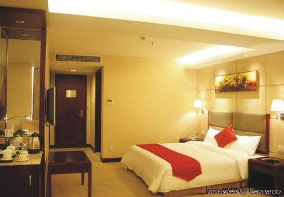 Huizhou Jinhuayue International Hotel Room photo